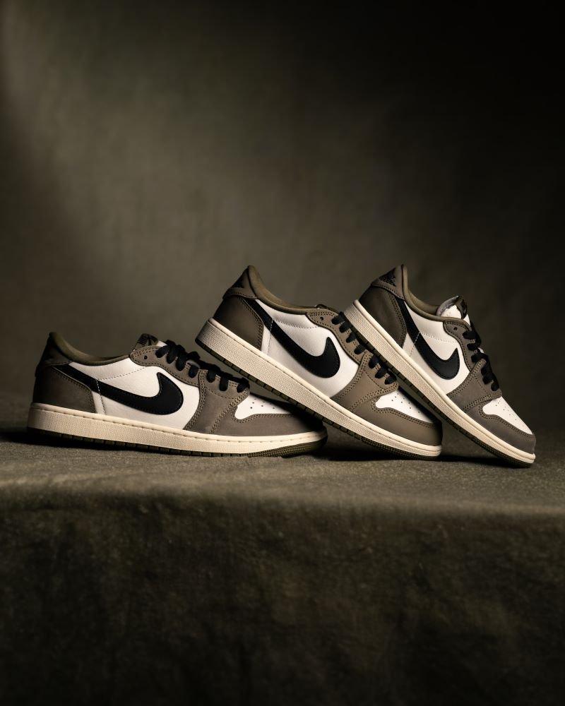 Jordan 1 Retro Low &ldquo;Medium Olive&rdquo;