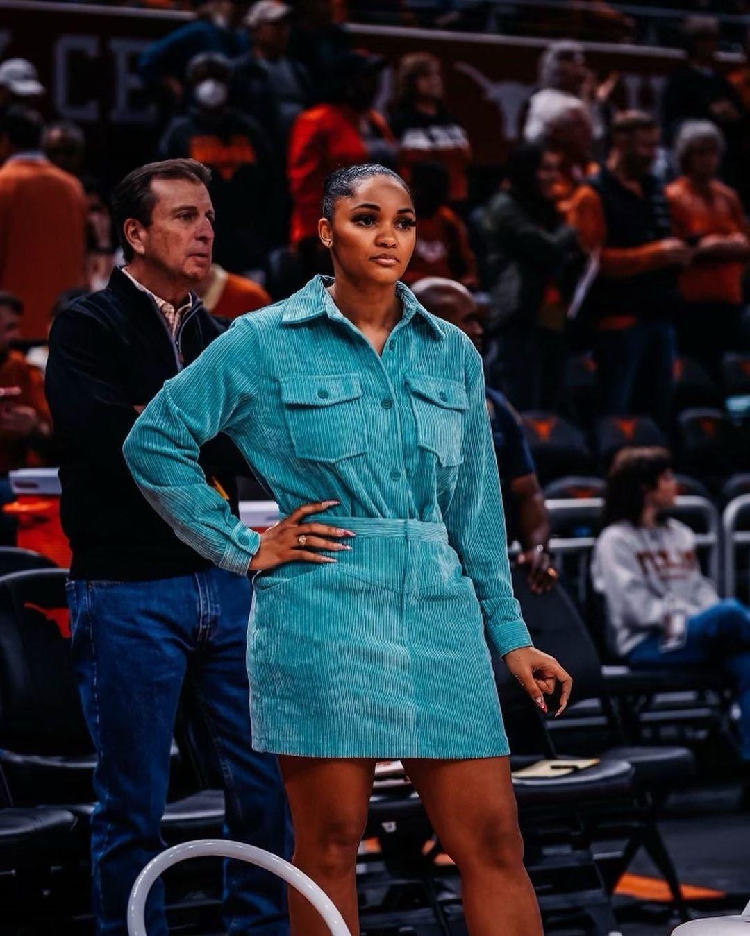 Courtesy of Sydney Carter's Official IG account