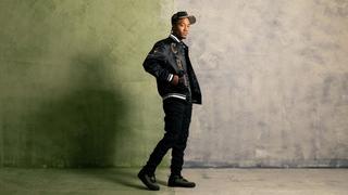 Four Signs That You Need to Replace New Sneakers