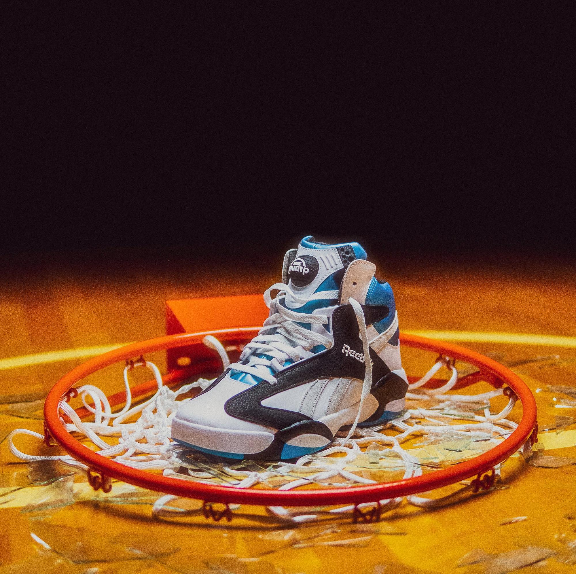 Reebok Shaq Attaq "White/Black/Azure" heel