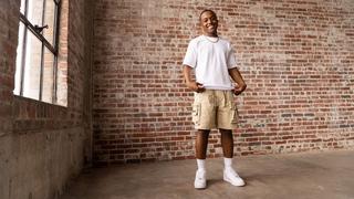 Sandwich clothing online store