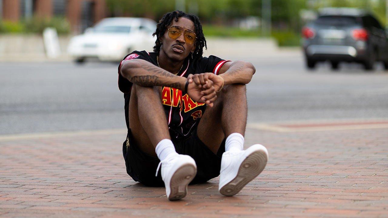 National Sunglasses Day: The Best Shades for Your Face Shape