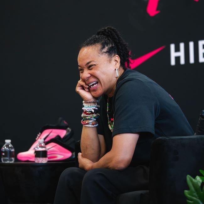 support-her-sole-Dawn-Staley