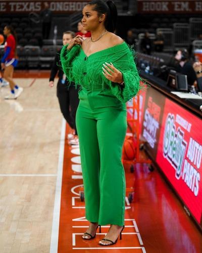 Courtesy of Sydney Carter's Official IG account