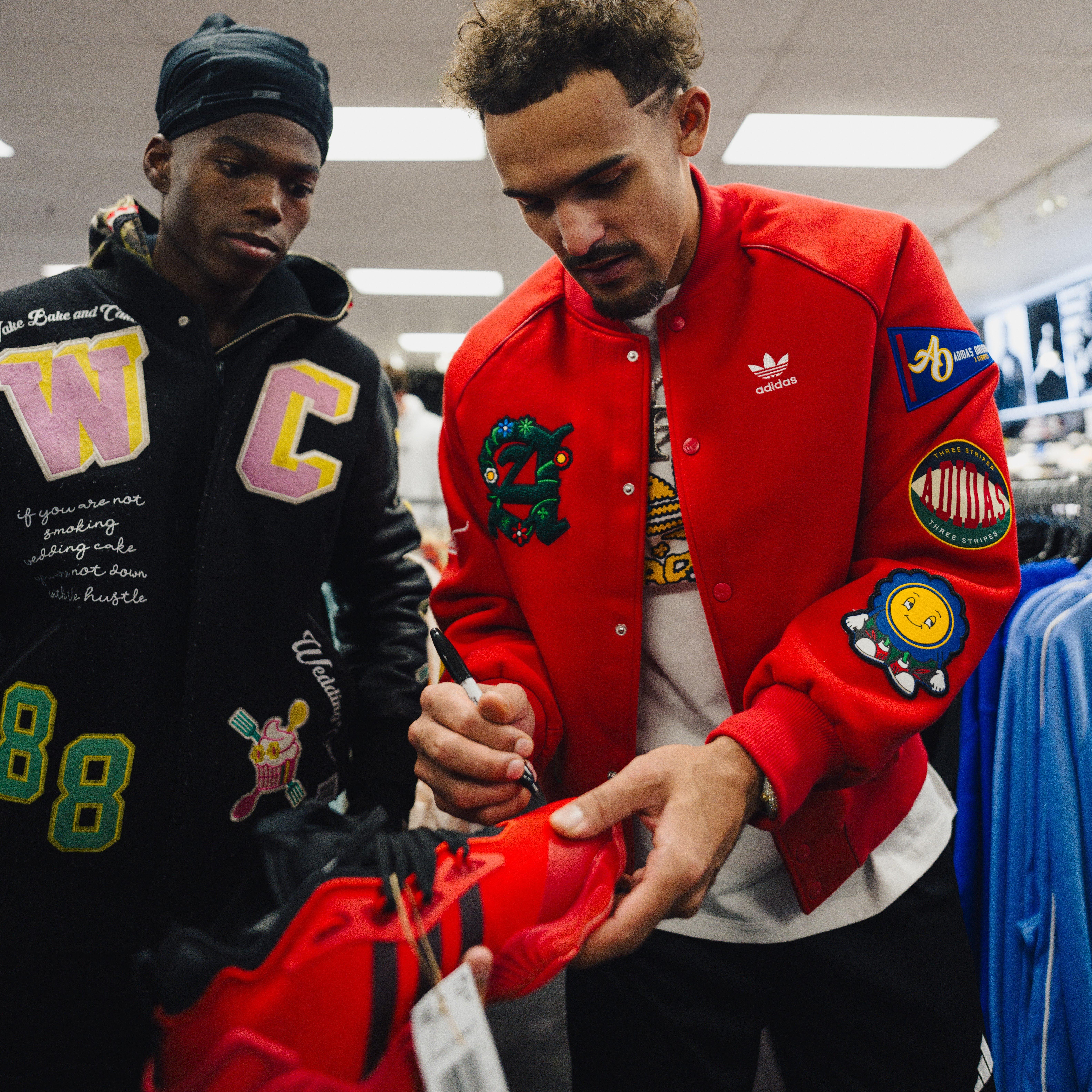 trae-young-signing-hibbett-exclusive-scarlet-trae-3