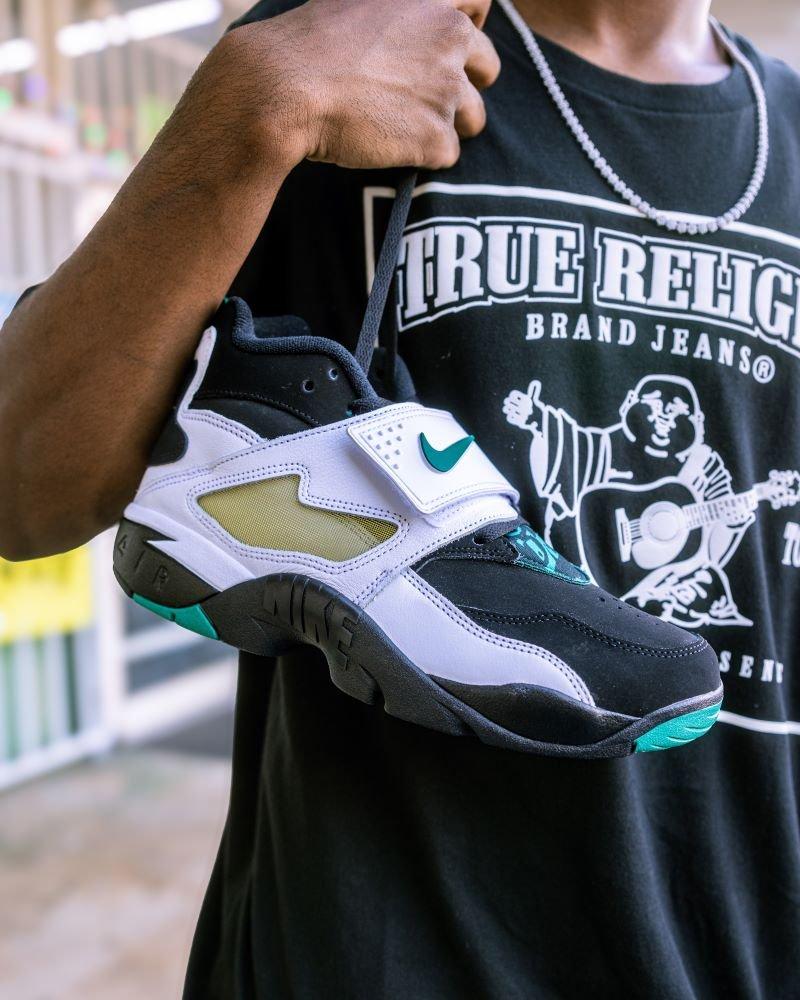 Nike Air Diamond Turf '93 "Emerald"