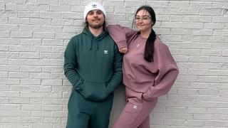 Matching Under the Mistletoe: Put Together the Best Couples’ Christmas Outfits