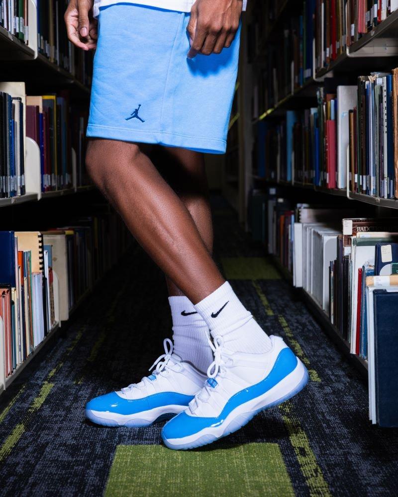 Jordan 11 Retro Low "White and University Blue"