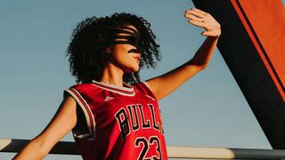 What Are Fashion Jerseys? From the Stadium to the Streetwear Scene