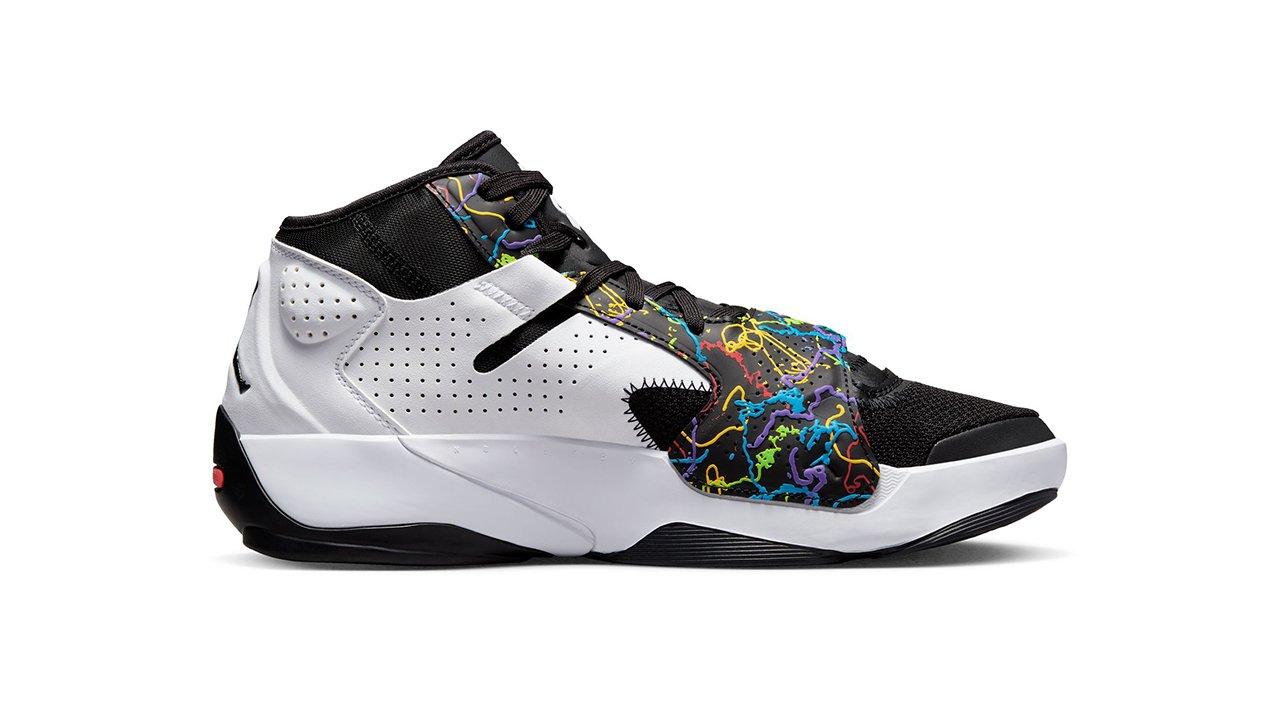 Hibbett sports youth basketball on sale shoes