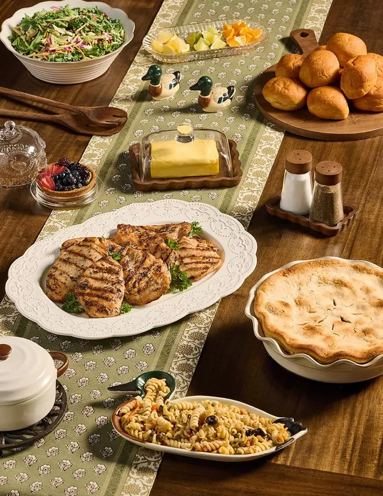 Kinkeeping Serveware