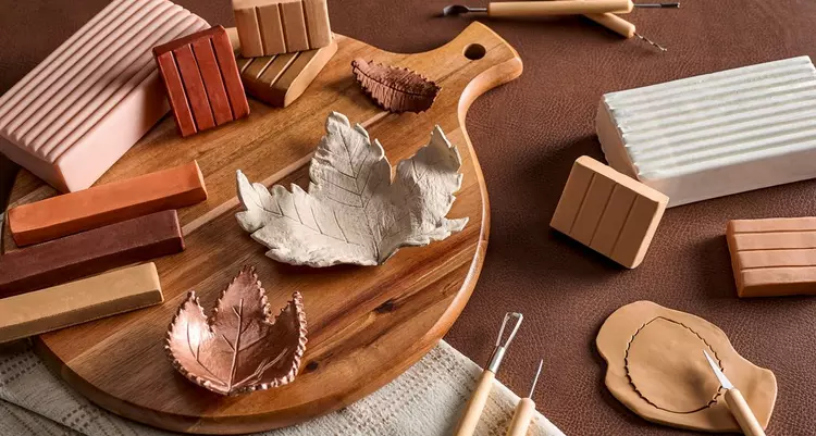 Crafts & Hobbies