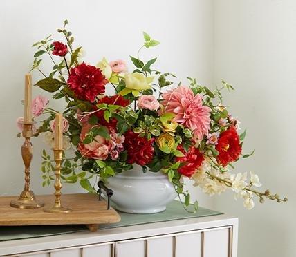 Floral Wires and Ribbons in Floral Arranging 
