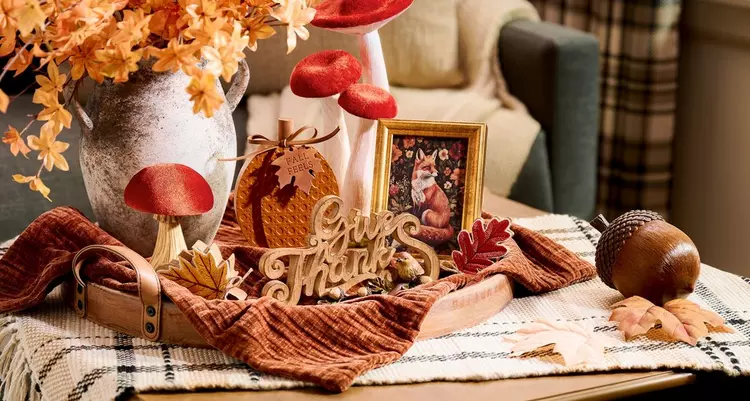 Fall & Thanksgiving Tabletop Decor