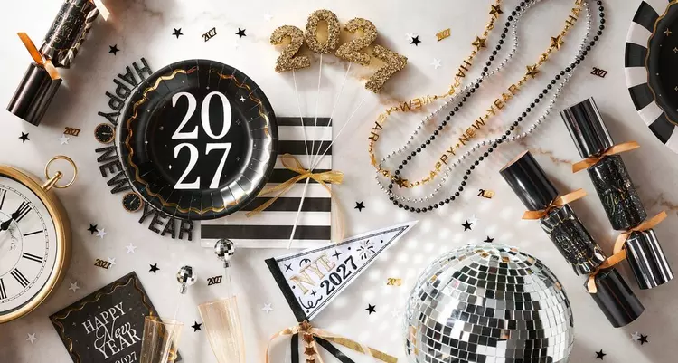 New Year's Tableware
