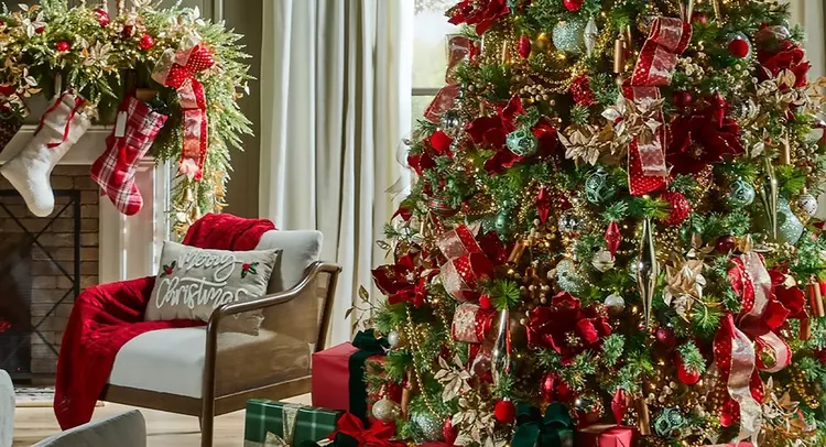 Shop Christmas Home Decor