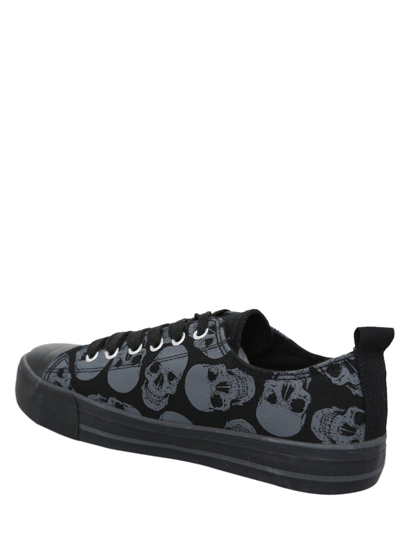 Skulls Low Top Sneakers, BLACK, alternate