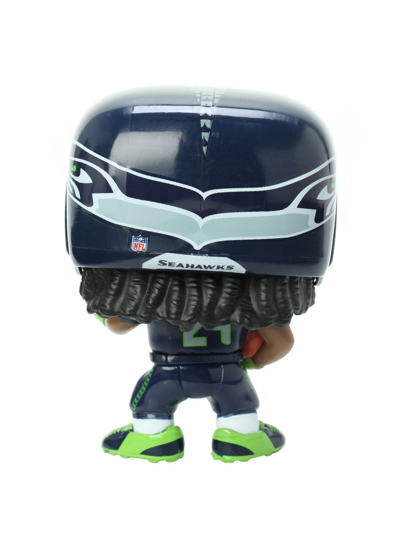 SEP158468 - POP NFL MARSHAWN LYNCH VER 2 VINYL FIG - Previews World