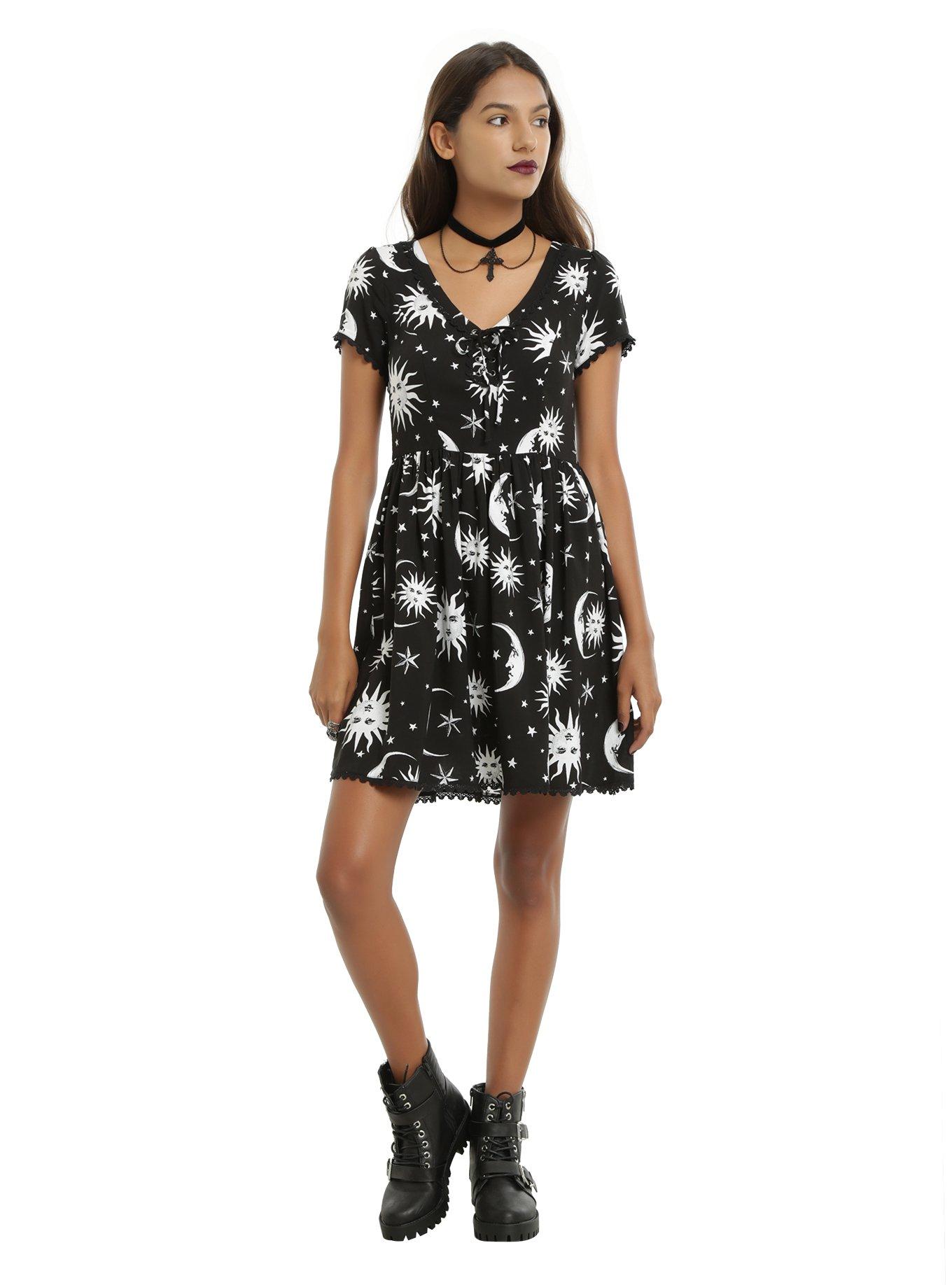 Black & White Moon & Sun Lace Front Dress, , alternate