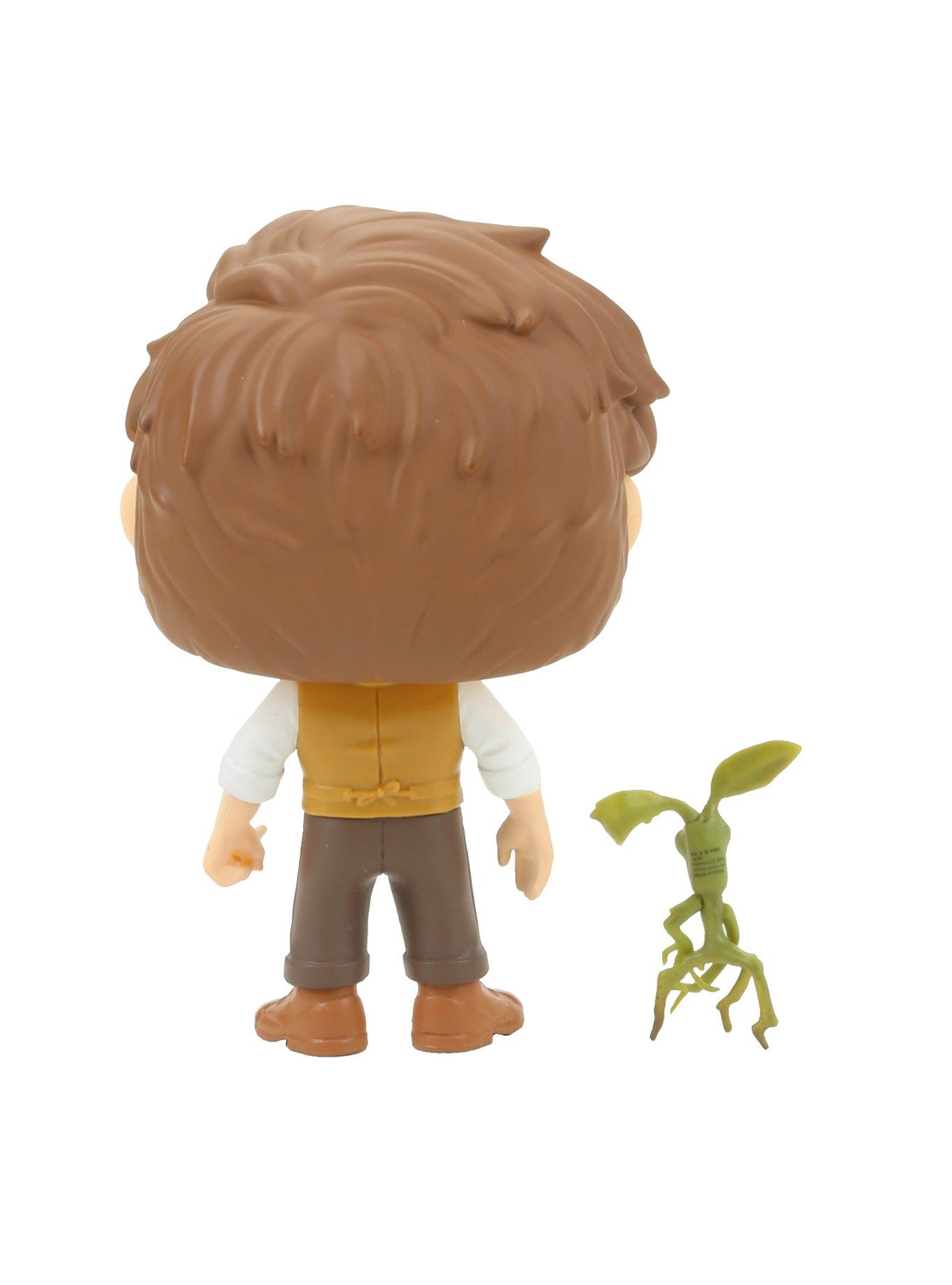 Funko Fantastic Beasts And Where To Find Them Pop! Newt Scamander & Picket Vinyl Figure Hot Topic Exclusive, , alternate