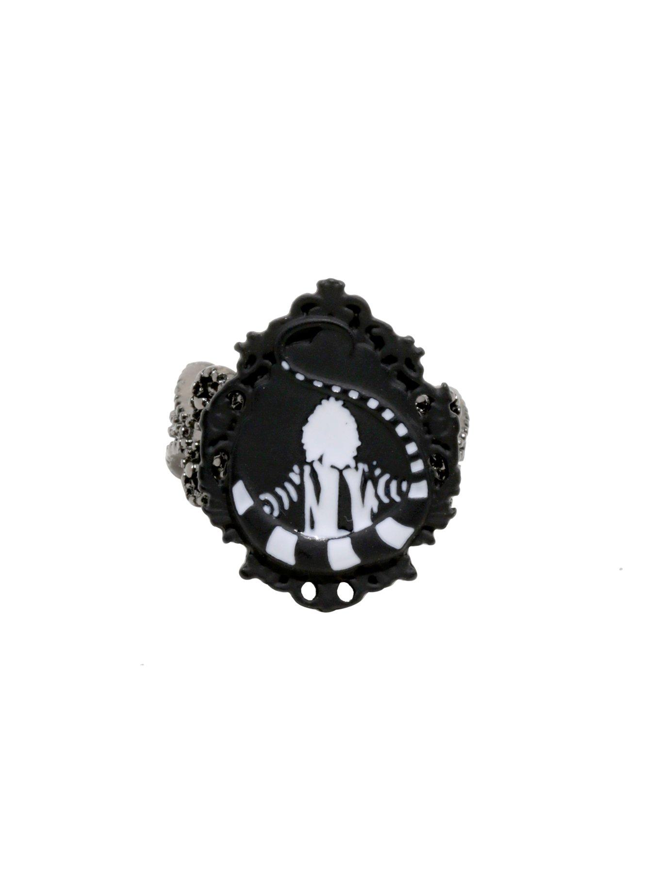 Beetlejuice Ornate Cameo Ring, , alternate