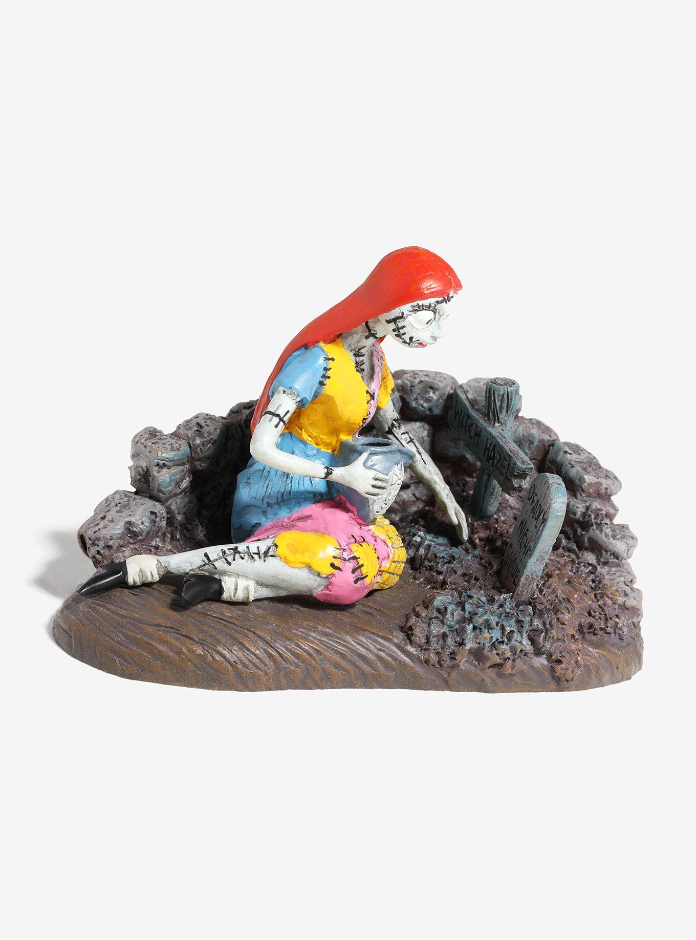 The Nightmare Before Christmas Sally & Light-Up Dr. Finkelstein's Observatory Figure, , alternate