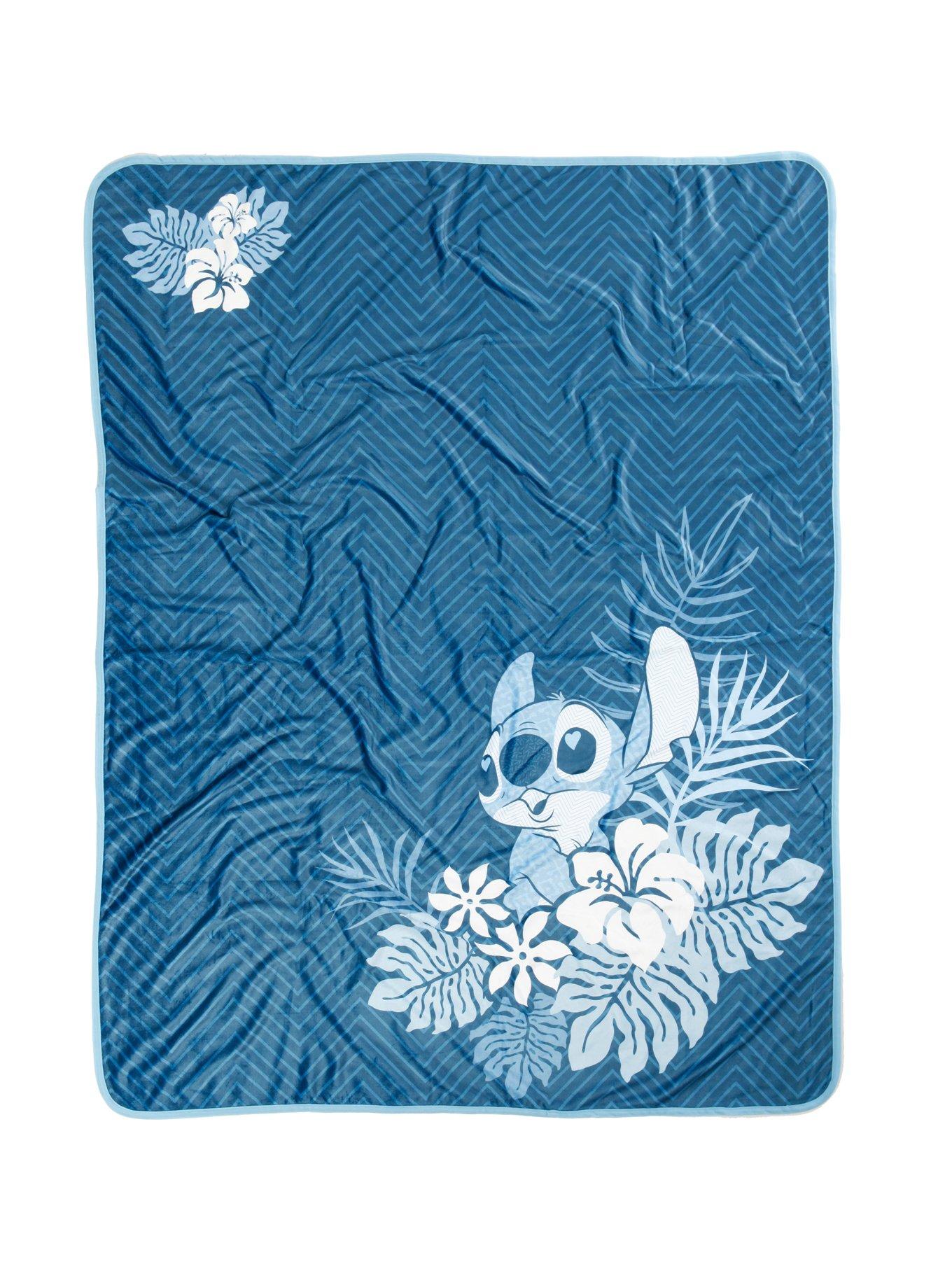 Disney Lilo & Stitch Chevron Stitch Throw Blanket, , alternate