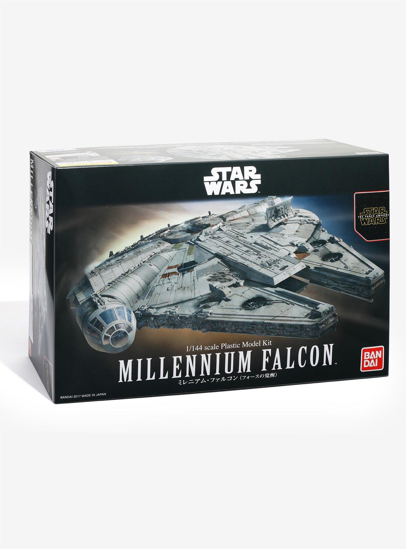 Bandai Star Wars Millennium Falcon Model Kit, , alternate