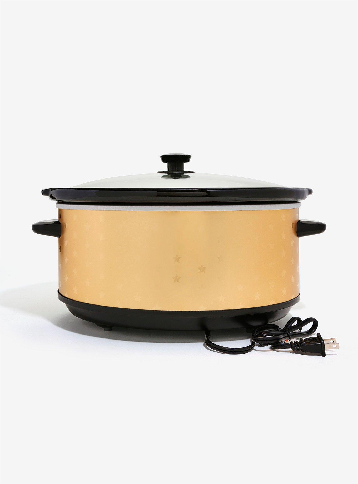 DC Comics Wonder Woman 7 Quart Slow Cooker, , alternate