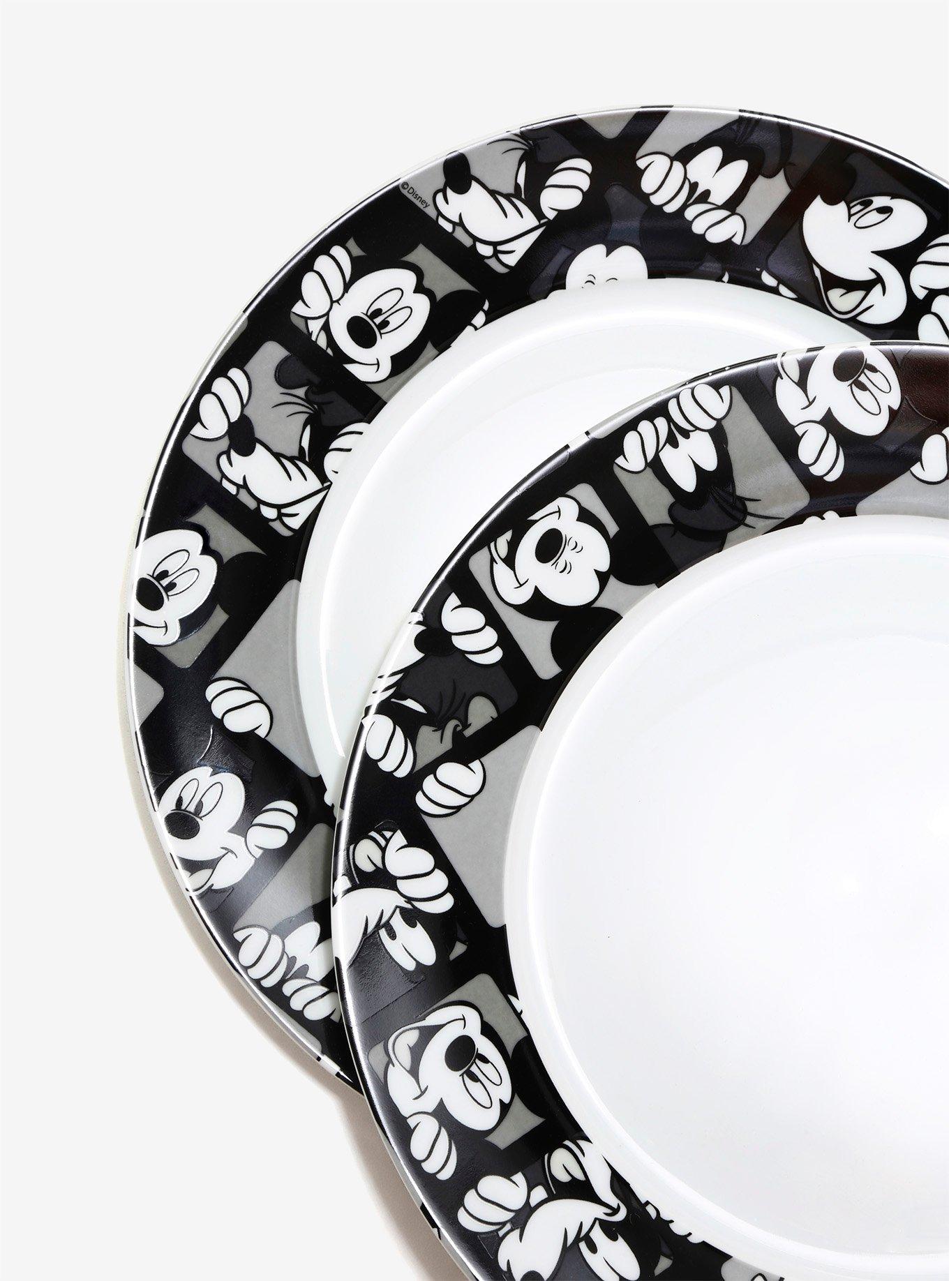Disney Mickey & Friends Dinner 10 1/2 Inch Plate Set, , alternate