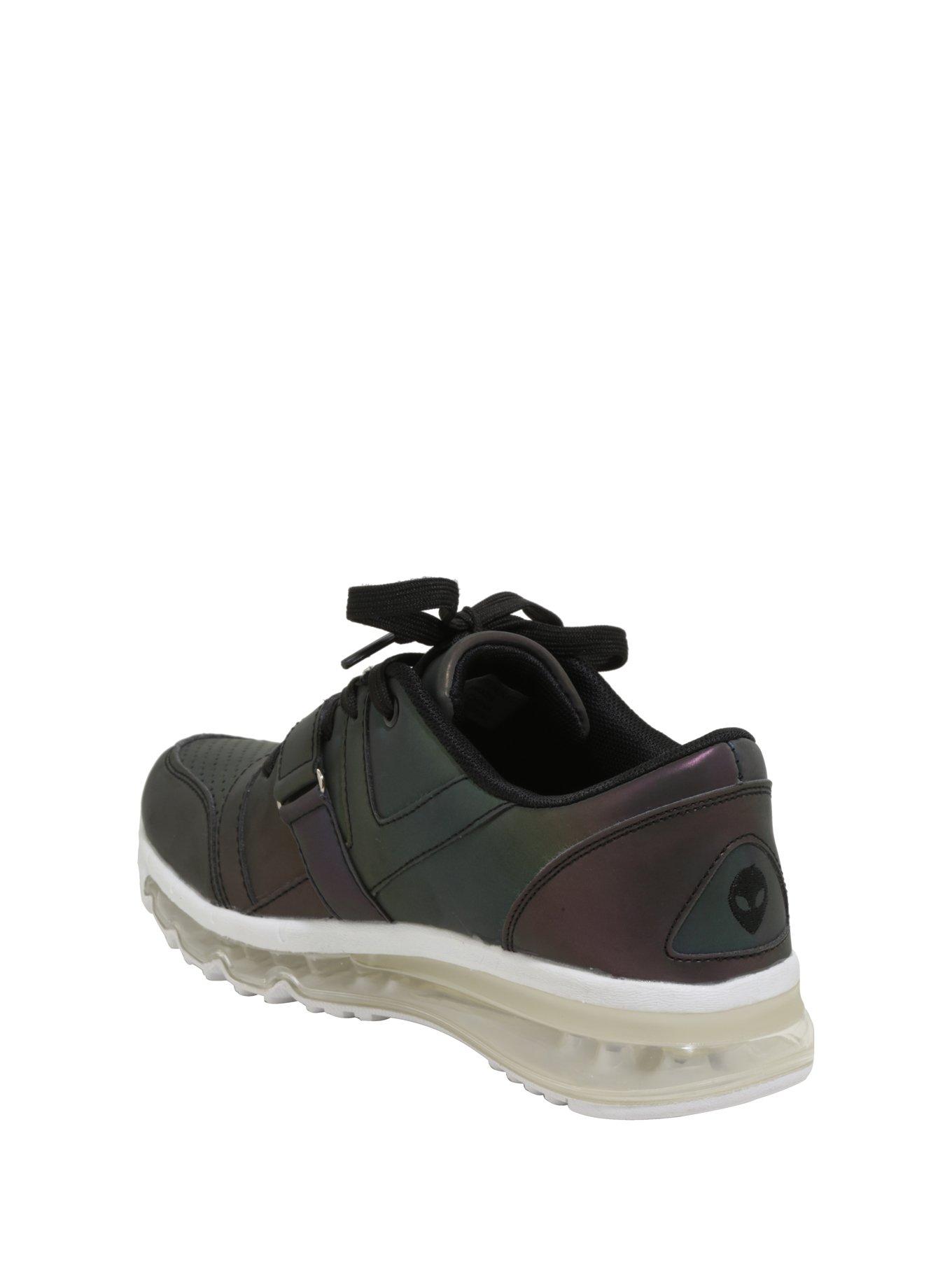 YRU Aiire Reflective Alien Embroidered Sneakers, , alternate