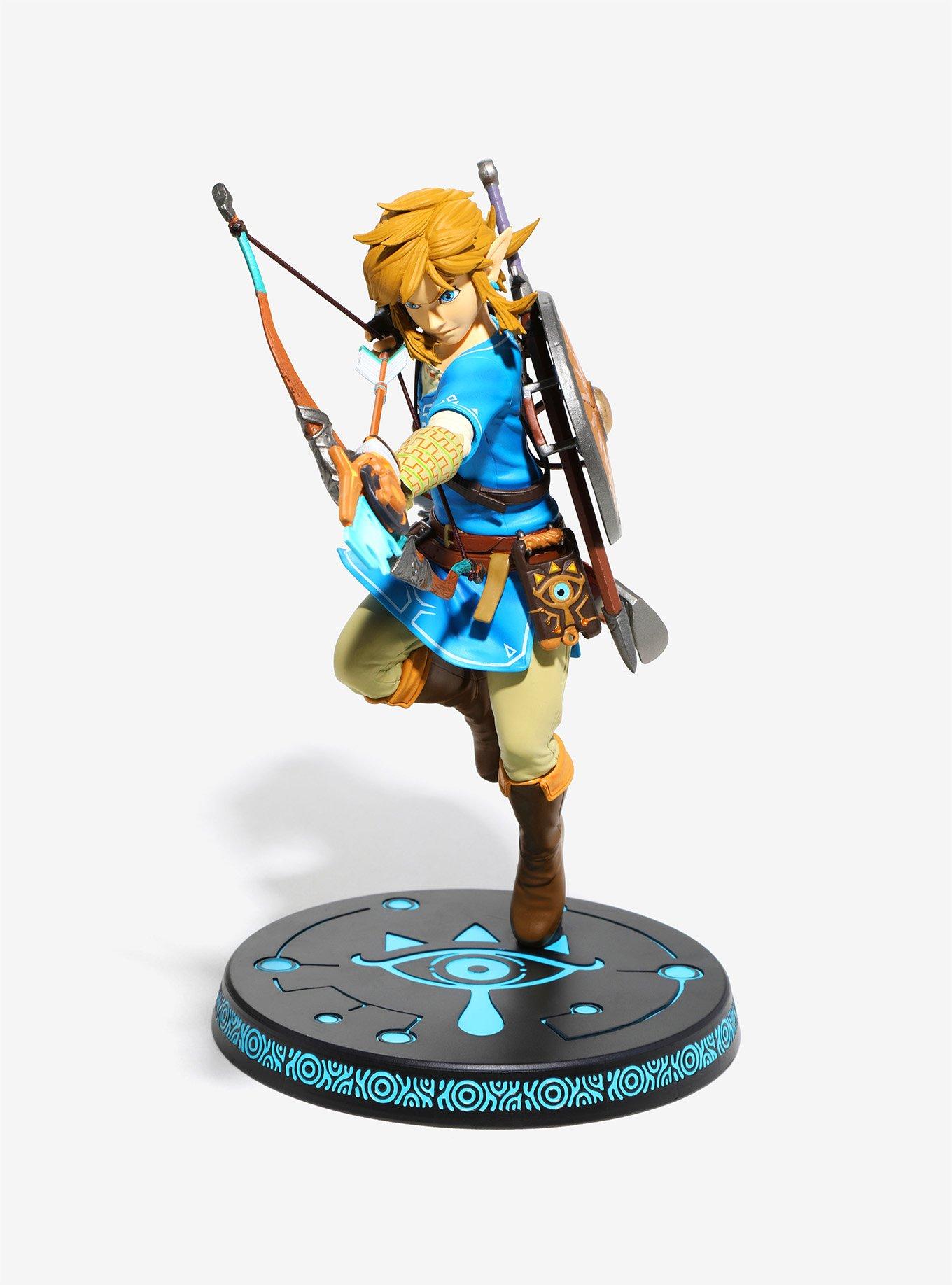 The Legend Of Zelda: Breath Of The Wild Link Statue, , alternate