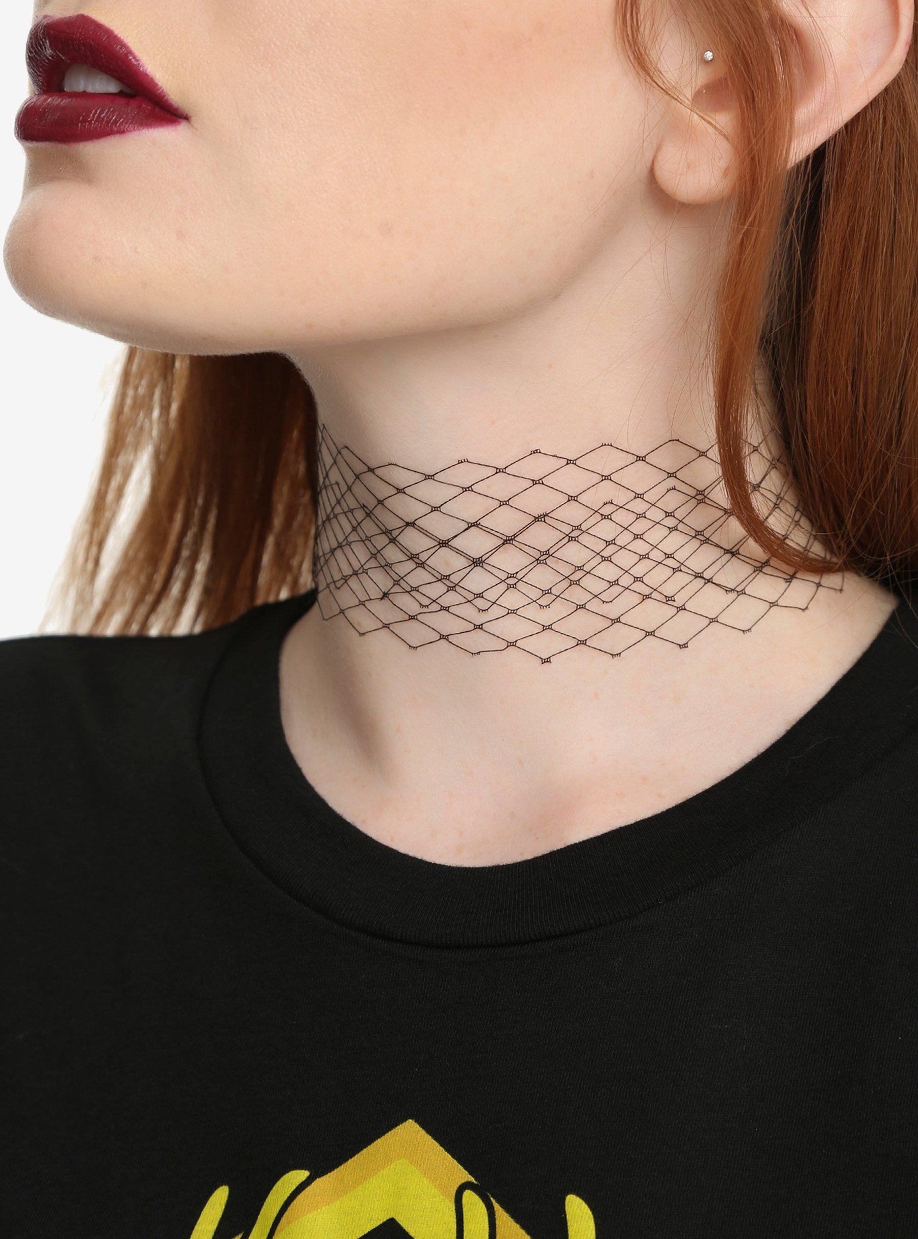 Blackheart Fishnet Wide Choker, , alternate