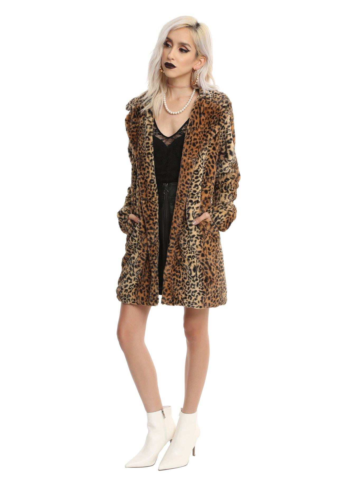 Hot topic leopard on sale coat