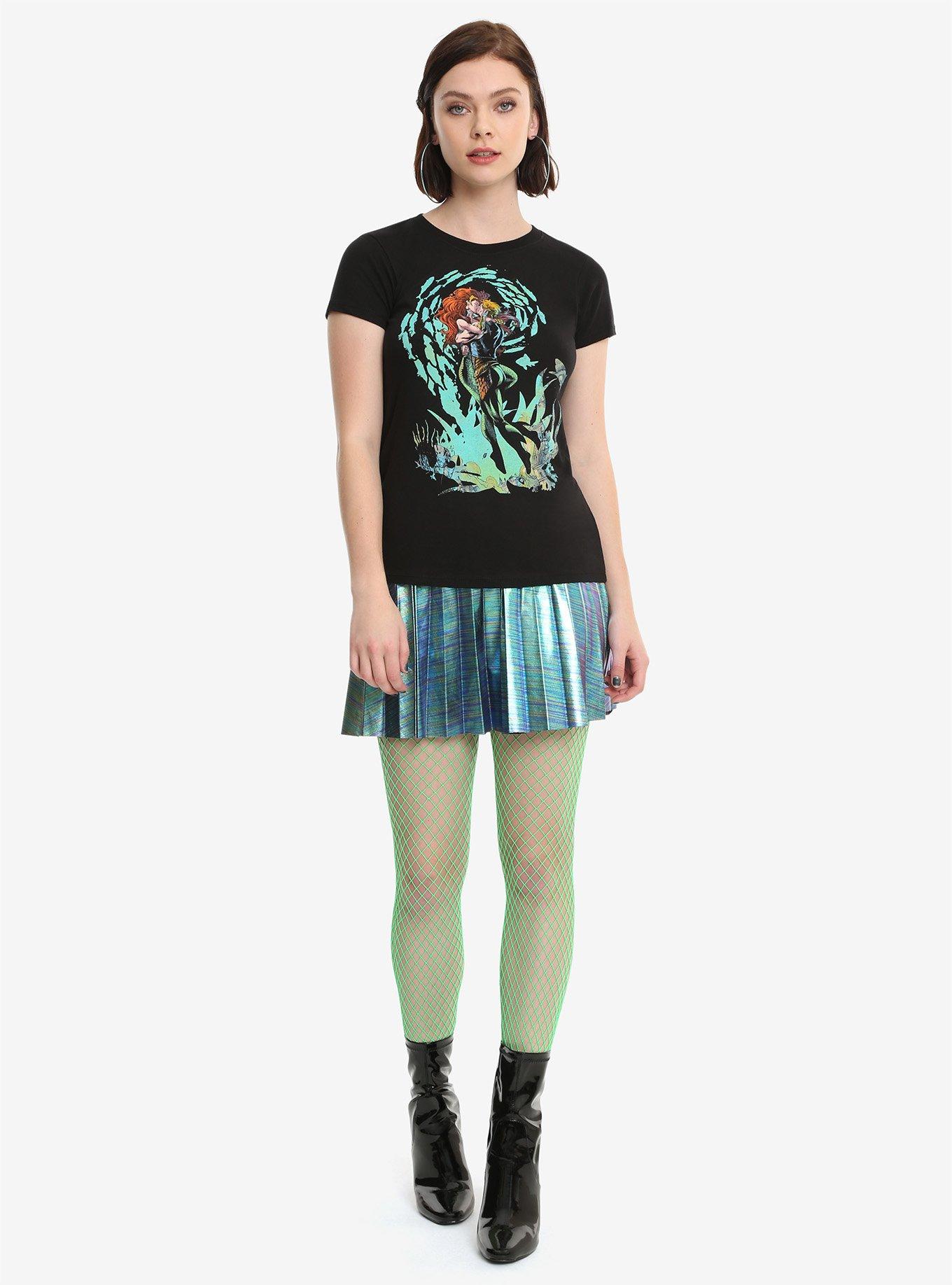 DC Comics Aquaman Mera Embrace Girls T-Shirt, , alternate