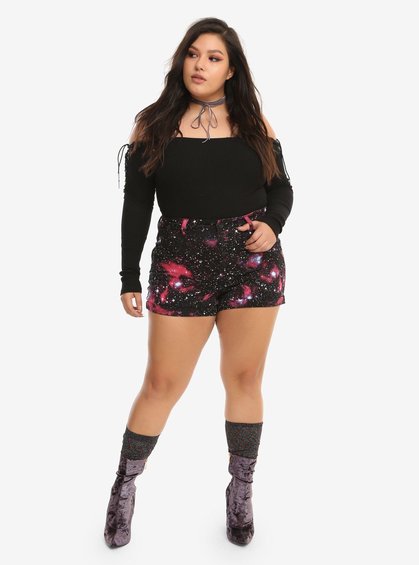 Blackheart V-Stitch Galaxy Print Shorts Plus Size, BLACK, alternate