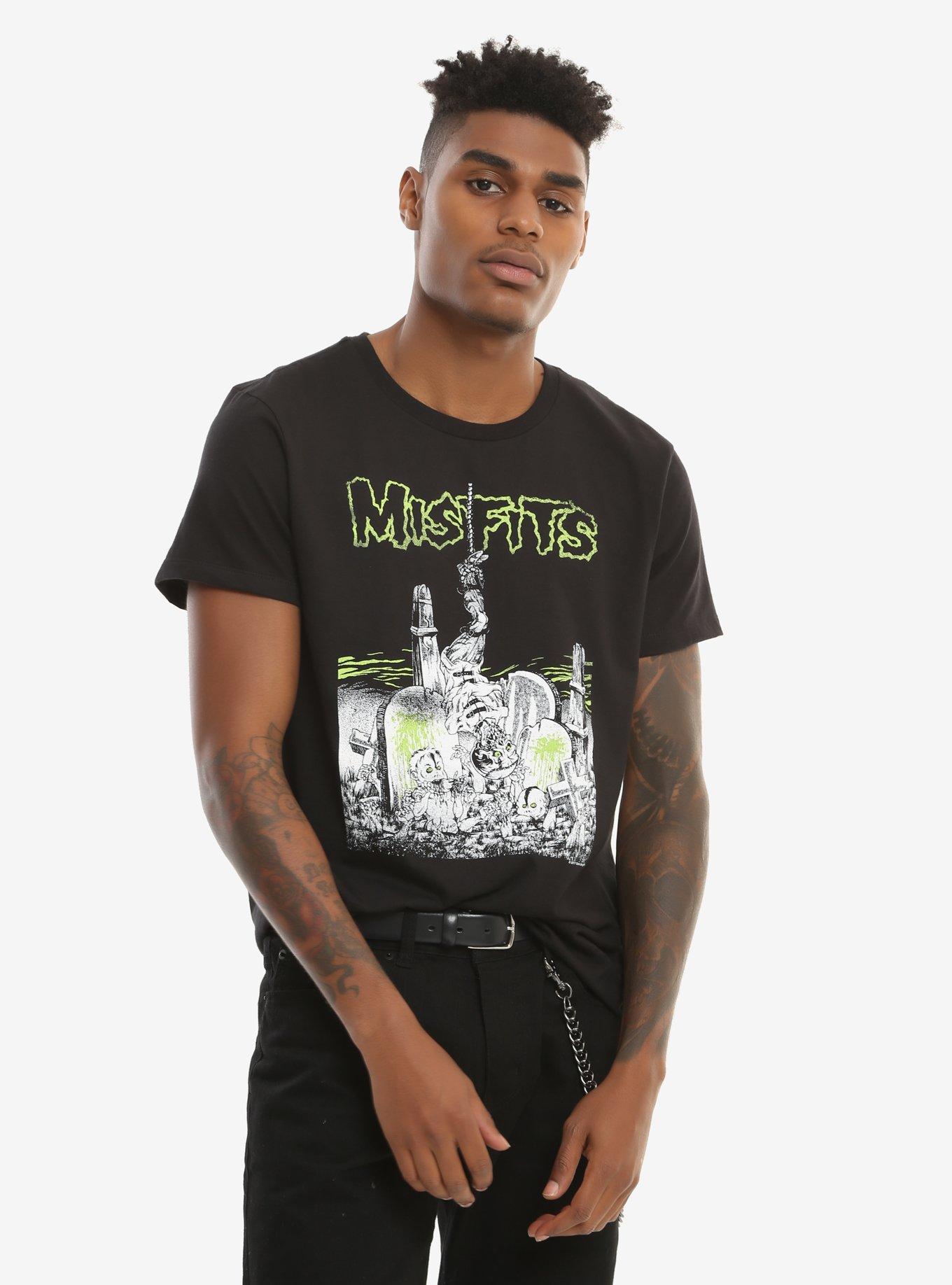 Misfits Graveyard Feast T-Shirt, , alternate