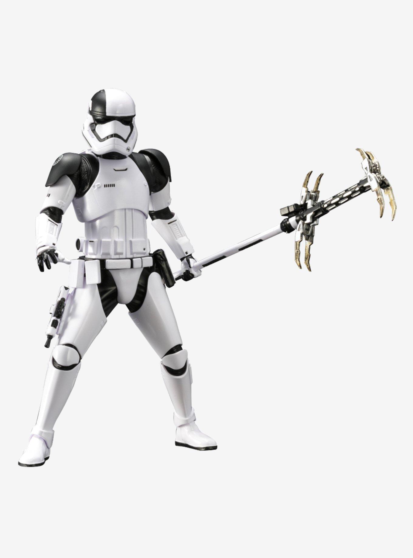 Star Wars: The Last Jedi First Order Stormtrooper Executioner ArtFX+ Statue, , alternate