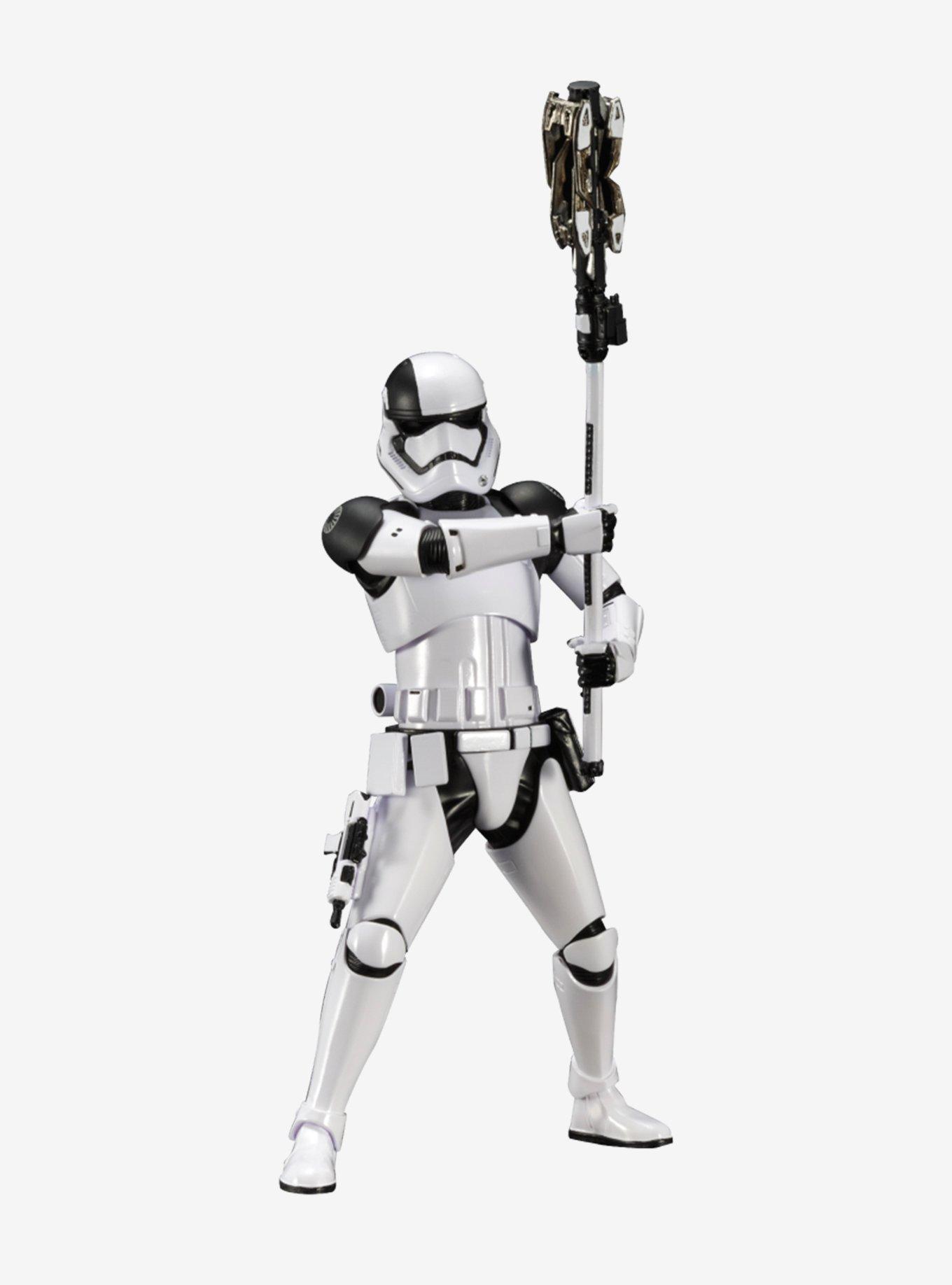 Star Wars: The Last Jedi First Order Stormtrooper Executioner ArtFX+ Statue, , alternate