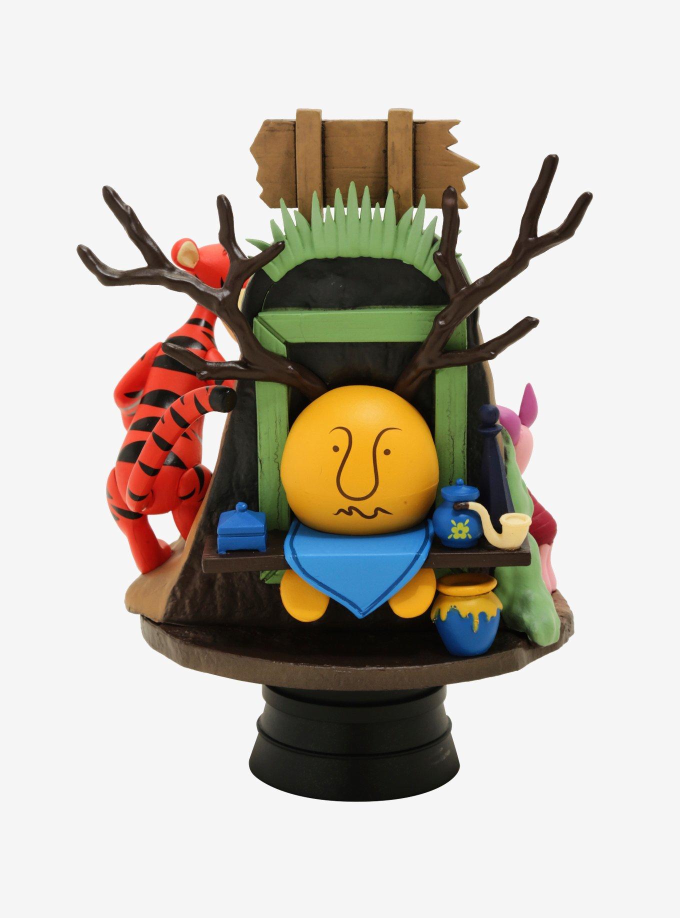 D-Select Disney Winnie The Pooh Collectible Statue, , alternate