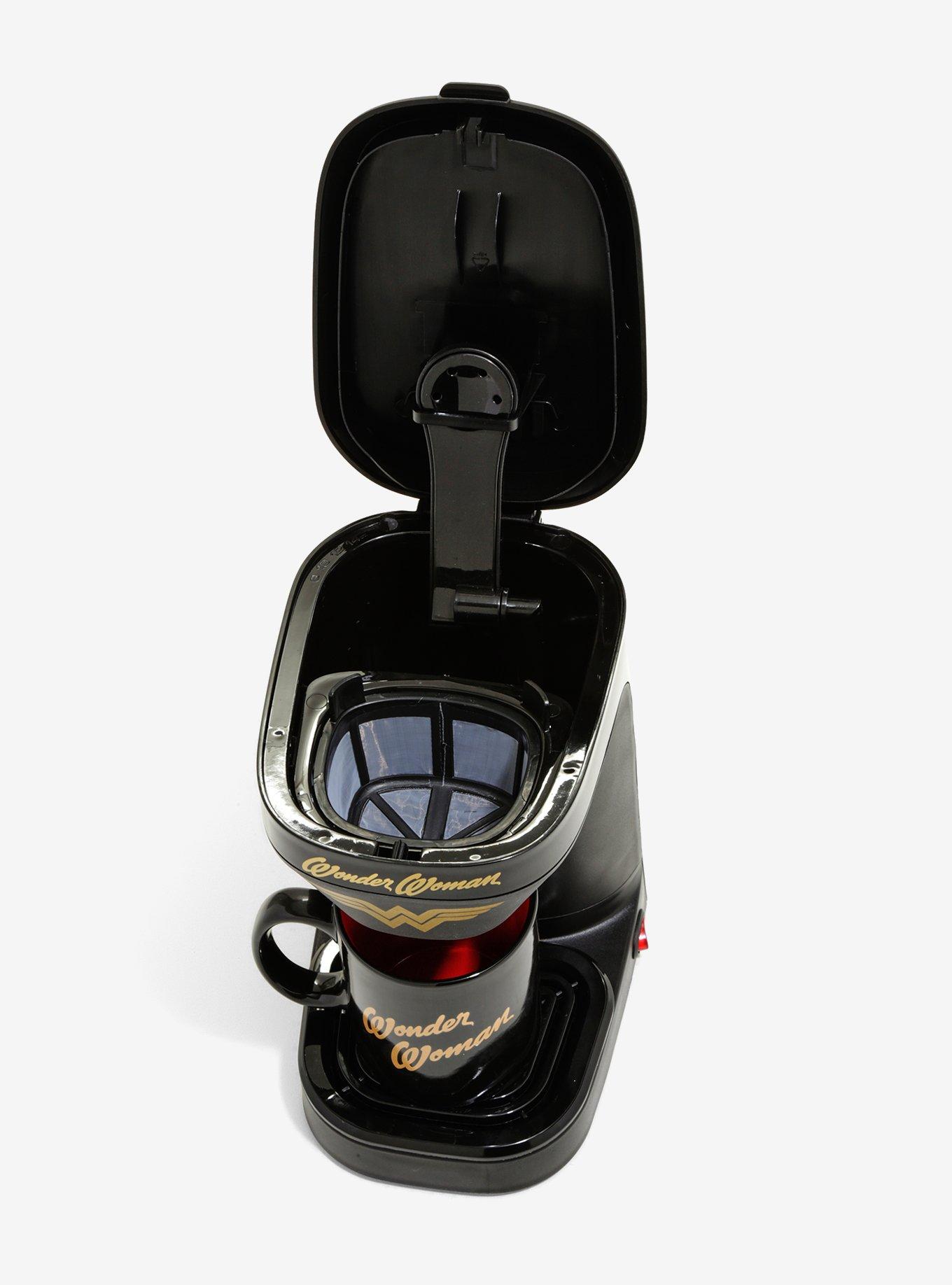 DC Comics Wonder Woman Single Cup Coffee Maker, , alternate