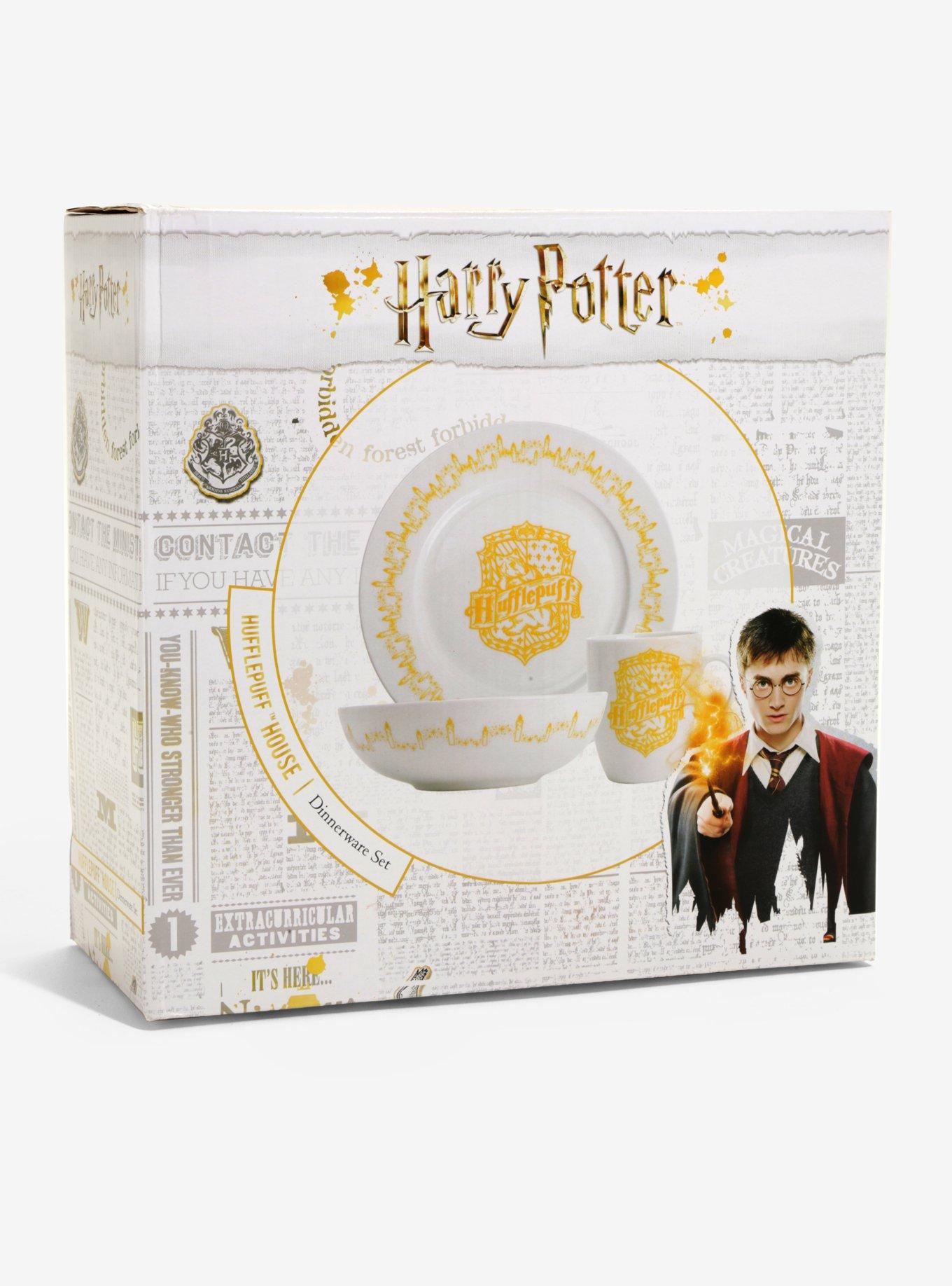 Harry Potter Hufflepuff Dinnerware Set - BoxLunch Exclusive, , alternate