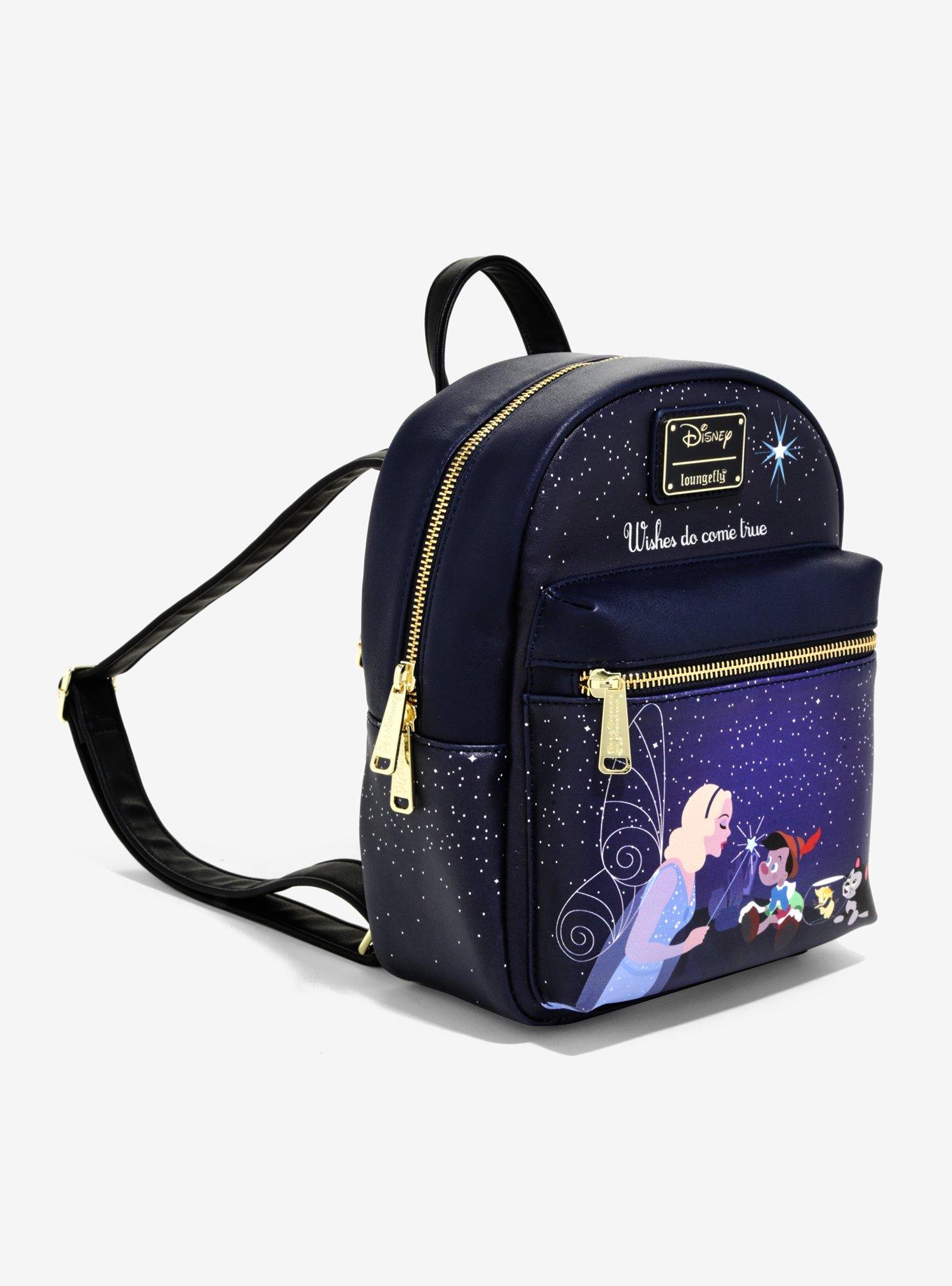 【Loungefly】Disney ピノキオ ブルーフェアリー バックパック Amazon.com: Loungefly Pinocchio's Blue Fairy Sequin Mini