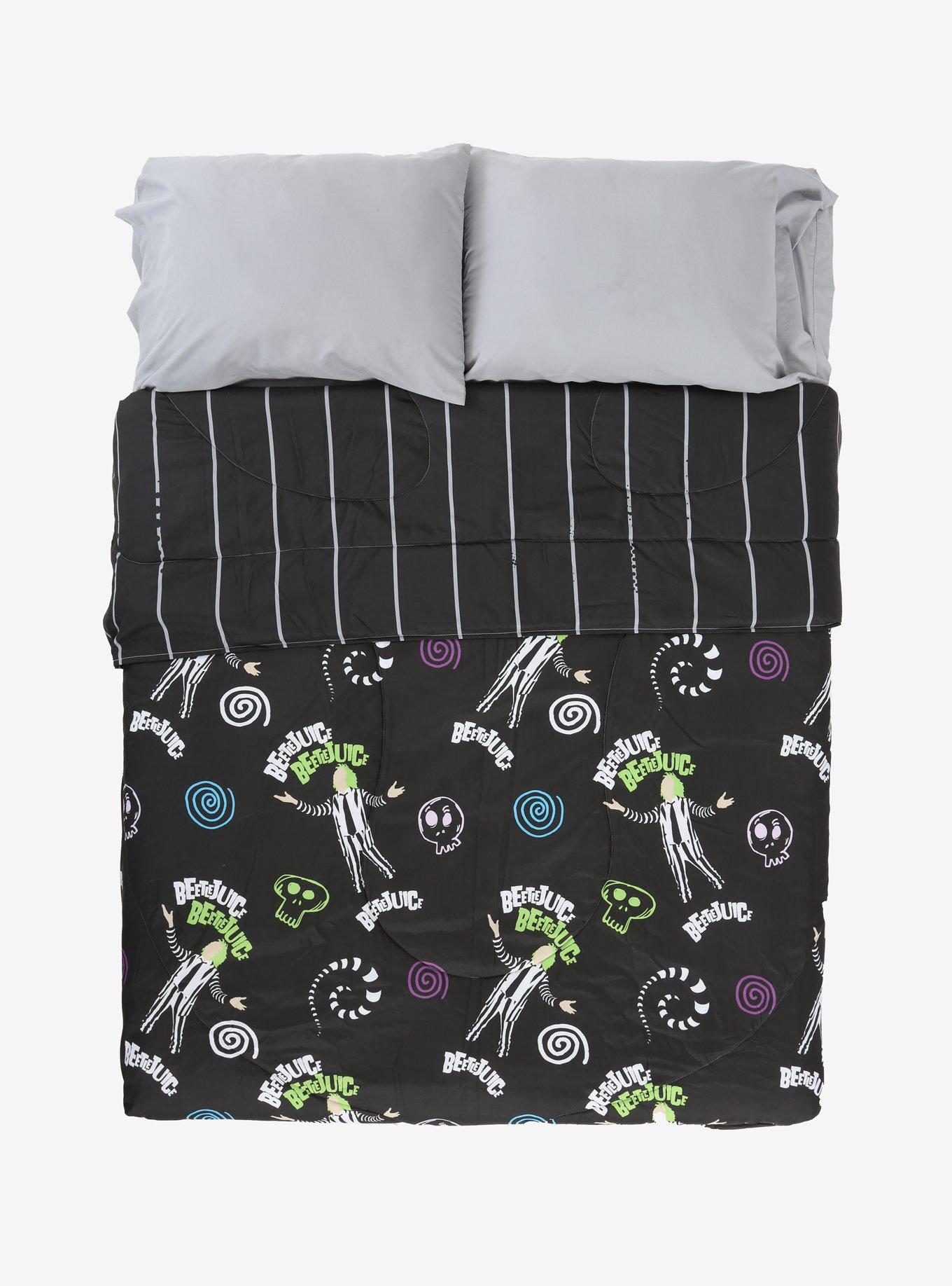 Beetlejuice Reversible Full/Queen Comforter, , alternate