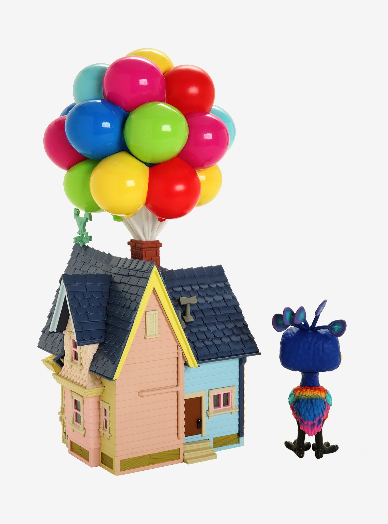 Funko POP Town KEVIN WITH UP HOUSE Disney Pixar 2019 NYCC LE Shared Sticker