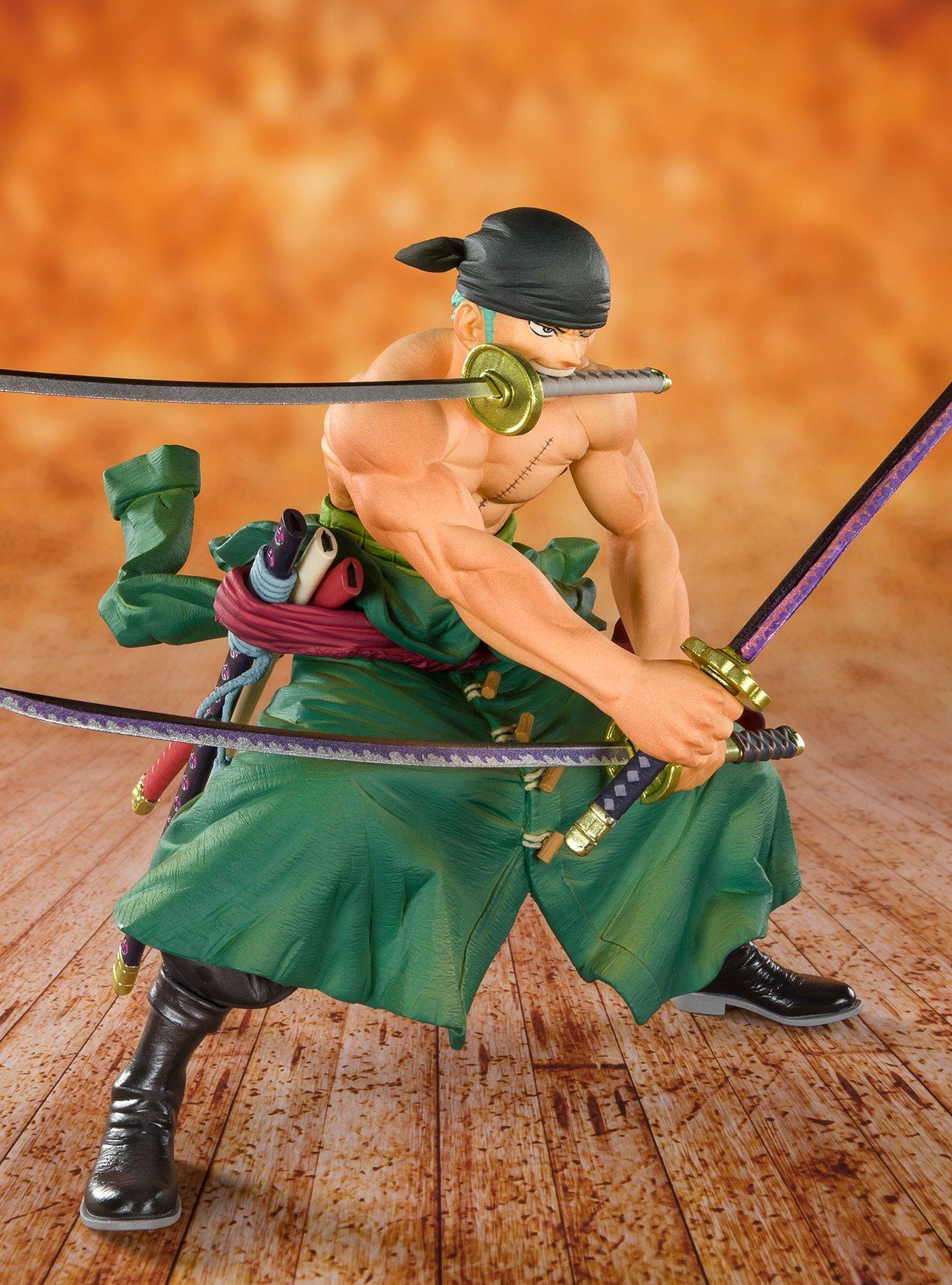 Bandai FiguartsZERO One Piece Pirate Hunter Zoro Collectible Figure, , alternate