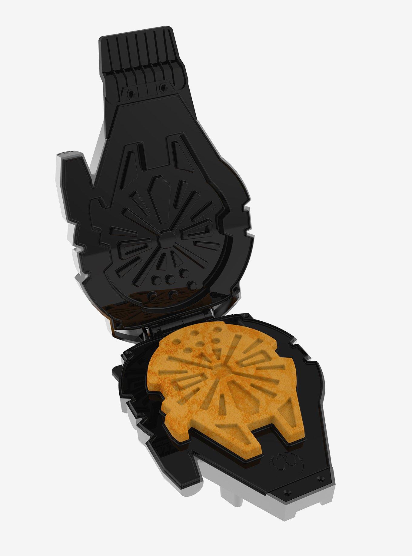 Star Wars Millennium Falcon Waffle Maker, , alternate