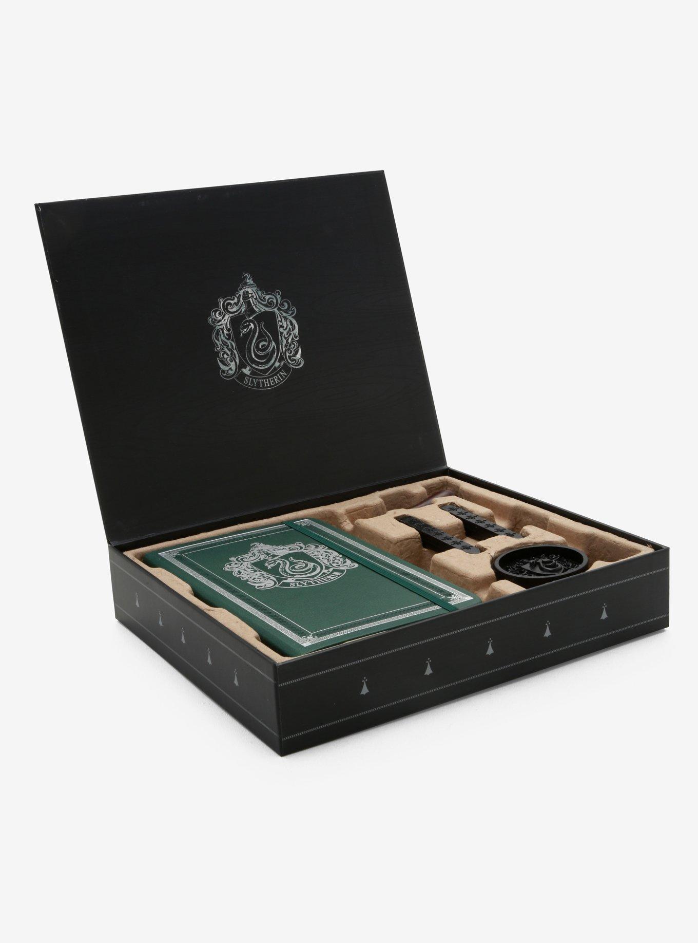 Harry Potter Slytherin Deluxe Stationery Set, , alternate