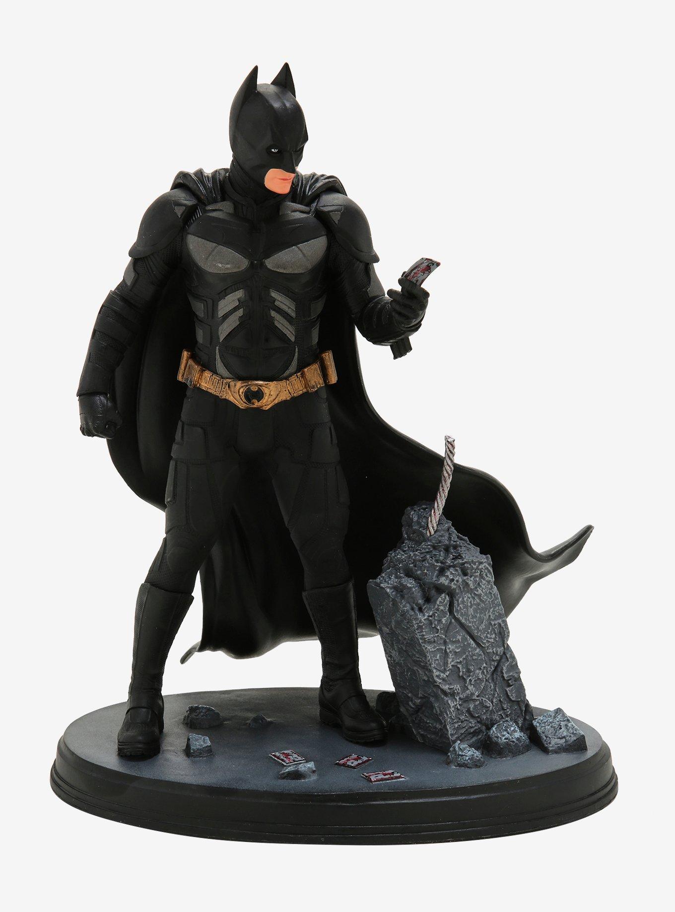 Diamond Select Toys DC Comics The Dark Knight Batman Figure, , alternate