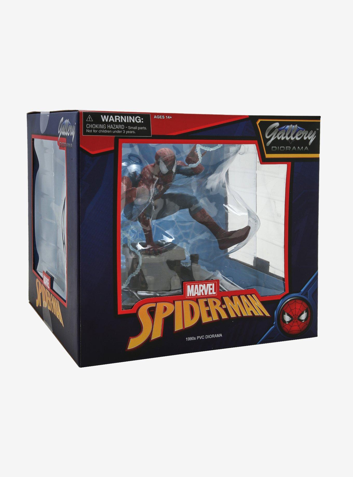 Diamond Select Toys Marvel Gallery Spider-Man (1990s) Diorama Collectible Figure, , alternate